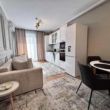 Διαμέρισμα Sky - Parking, Ac & Kingsize Bed *