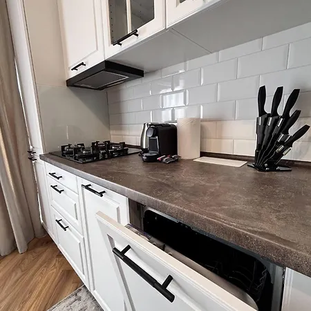 Sky Airport - Private Parking, Ac & Apartman Kolozsvár