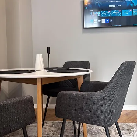 Sky Airport - Private Parking, Ac & Kolozsvár