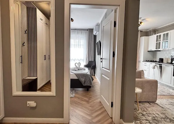 Apartament Sky - Parking, Ac & Kingsize Bed *